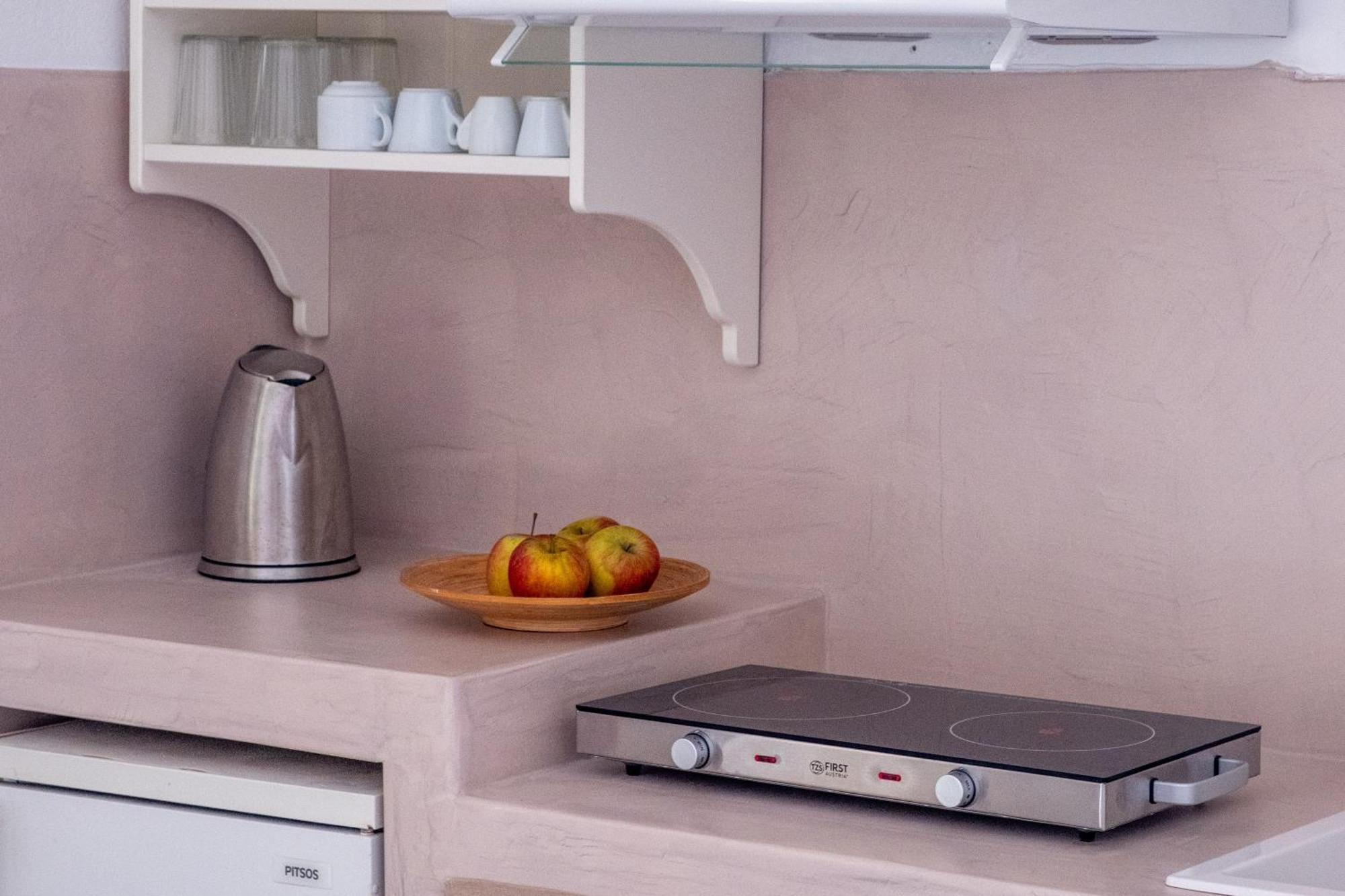Aloni Ios Apartman Milopótasz Kültér fotó